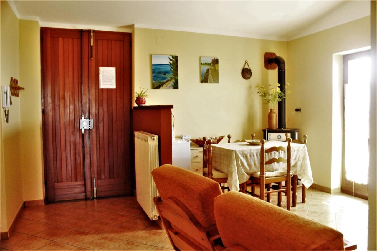 Bed and Breakfast Mansarda Fiorita Abatemarco Exteriér fotografie