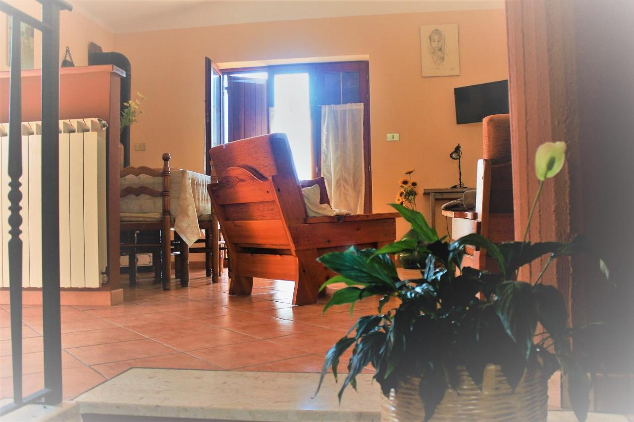 Bed and Breakfast Mansarda Fiorita Abatemarco Exteriér fotografie
