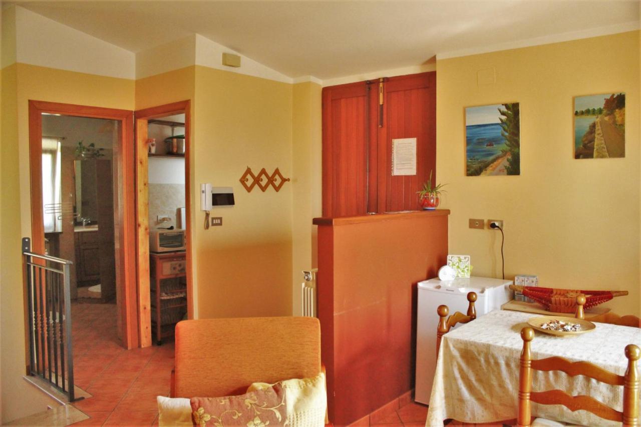 Bed and Breakfast Mansarda Fiorita Abatemarco Exteriér fotografie