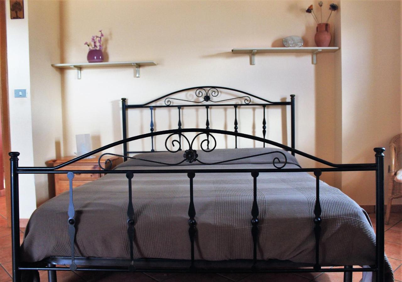 Bed and Breakfast Mansarda Fiorita Abatemarco Exteriér fotografie